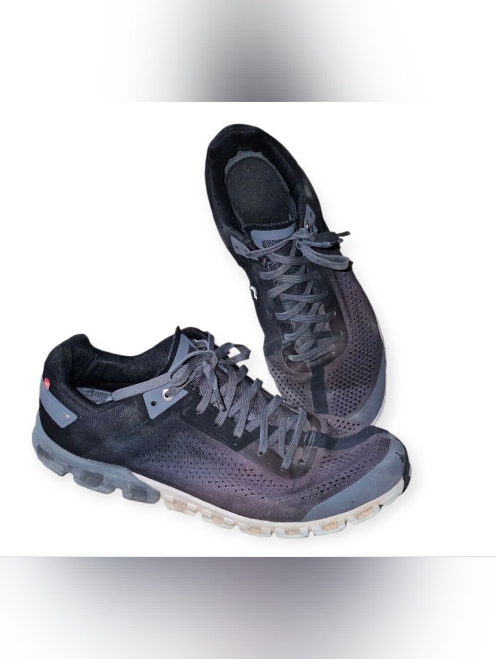 On Running Men's Black and Gray Athletic Sneakers
